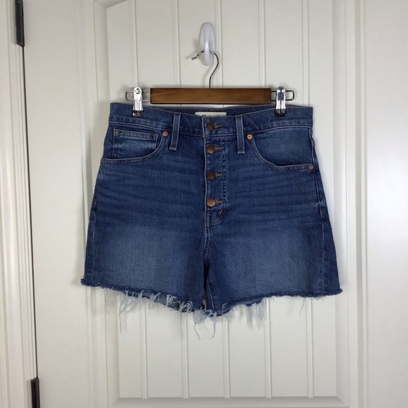 Madewell High-Rise Denim Shorts in Burke Wash: Button-Front Edition Size 27. - Picture 2 of 10